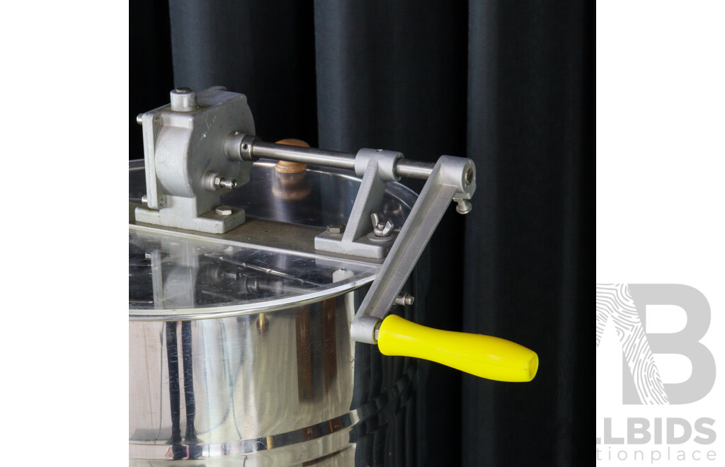 Modern Stainless Steel Three Frame Honey Extractor