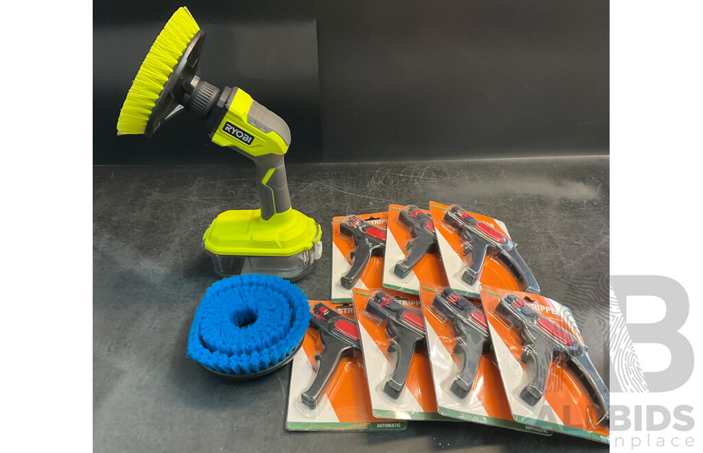 RYOBI R18CPS Compact Power Scrubber (Skin Only) & DJS Microfibre Roller Cover & Wire Stripper