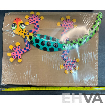 Metal Decorative Indoor Outdoor Hanging Wall Art - Gecko Lizard /Butterfly/ Dragonfly - Lot of 41