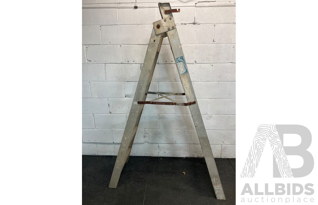 GORILLA Paint Platform Ladder , RHINO Aluminium Leadder  - Lot of 2
