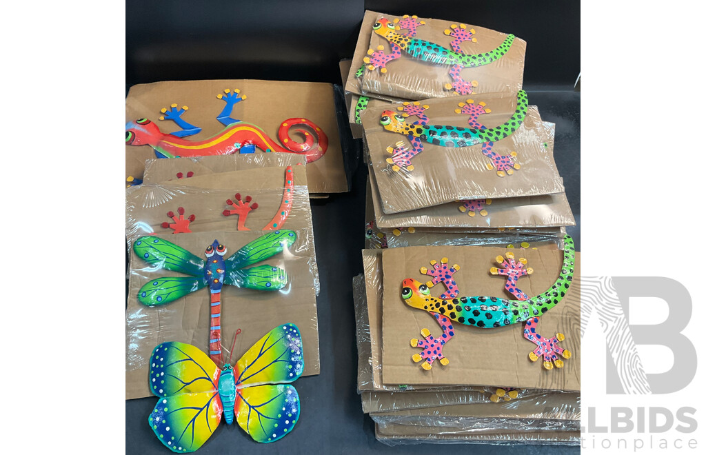 Metal Decorative Indoor Outdoor Hanging Wall Art - Gecko Lizard /Butterfly/ Dragonfly - Lot of 41