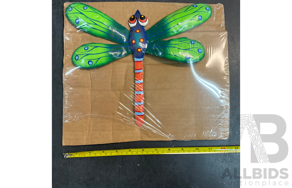 Metal Decorative Indoor Outdoor Hanging Wall Art - Gecko Lizard /Butterfly/ Dragonfly - Lot of 41