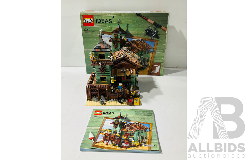 Mostly Complete Lego Set No. 21310 Old Fishing Shack with Box and Instructions