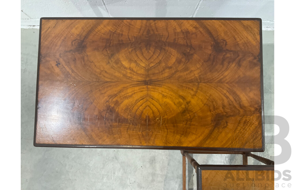 Mahogany Wood Flute Leg Nest Table - Set of 2