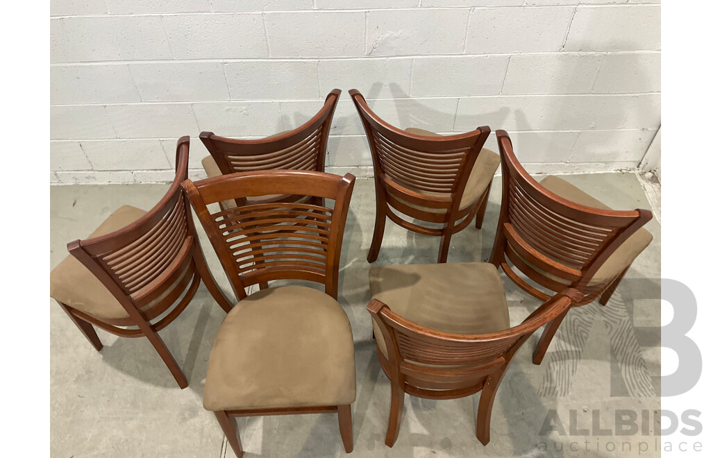 Set of Six Wooden Dinning Chairs