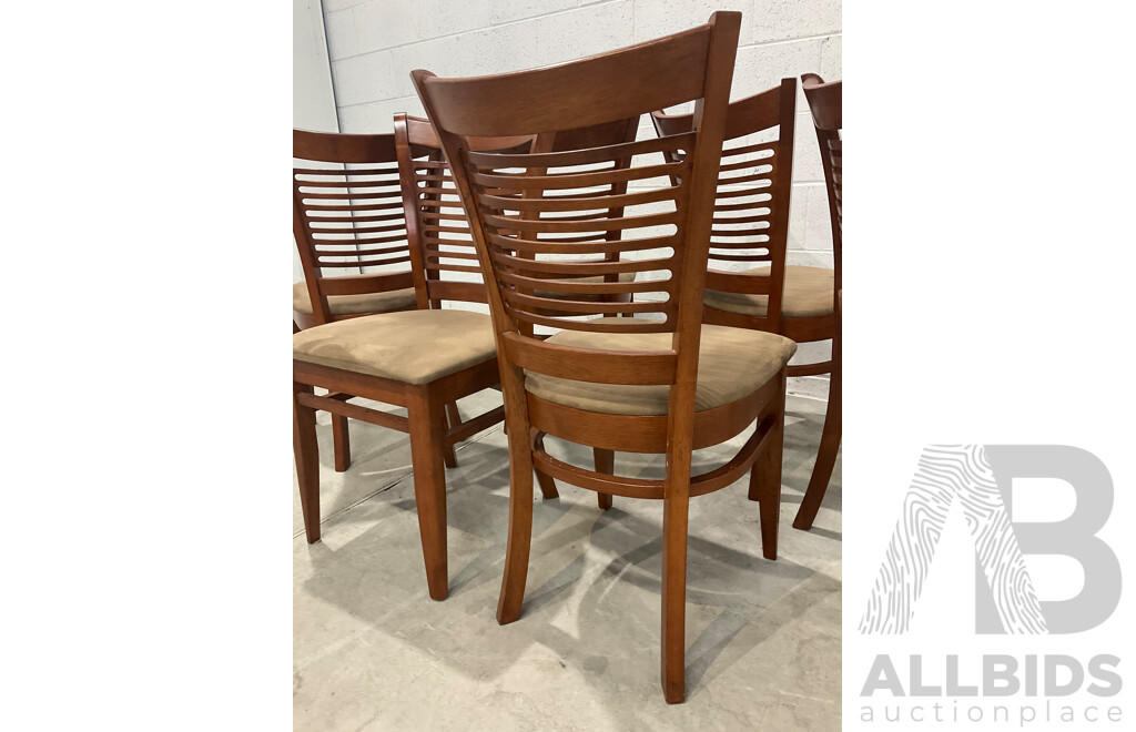 Set of Six Wooden Dinning Chairs