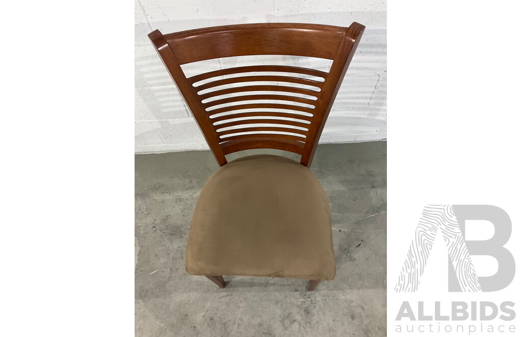 Set of Six Wooden Dinning Chairs