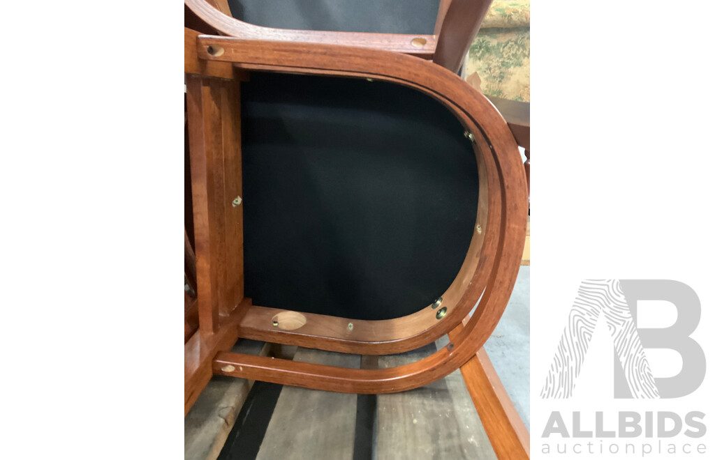 Set of Six Wooden Dinning Chairs