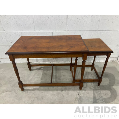 Mahogany Wood Flute Leg Nest Table - Set of 2