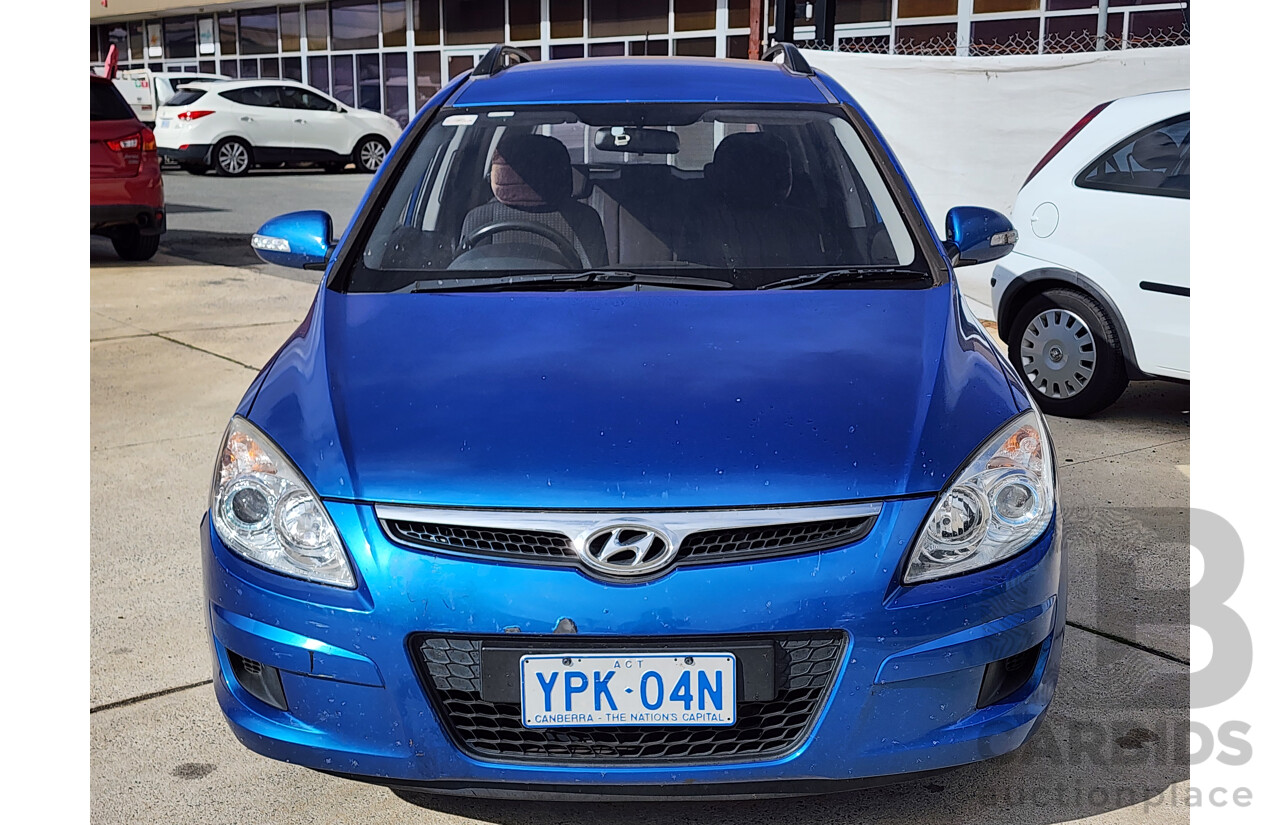6/2010 Hyundai i30 cw SX 1.6 CRDi FD MY10 4d Wagon Blue 1.6L