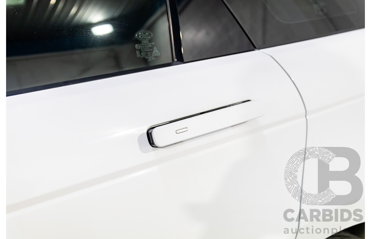 01/2020 Range Rover Evoque D180 S (AWD) L551 132kW MY20.5 4d Wagon Fuji White/Santorini Black Roof Turbo Diesel 2.0L
