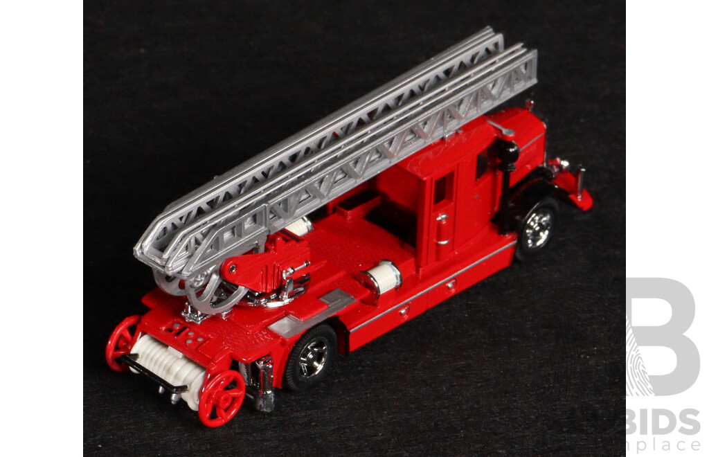 Two Vintage Matchbox Models of Yesteryear 1932 Ford AA Fire Engine and 1932 Mercedes-Benz Ladder Truck