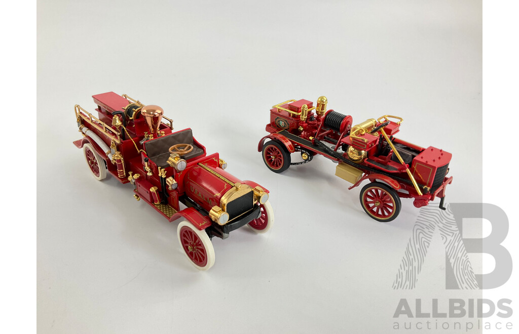 Vintage Matchbox Models of Yesteryear Fire Engine Series 1904 Merryweather and 1911 Mack Fire Engine