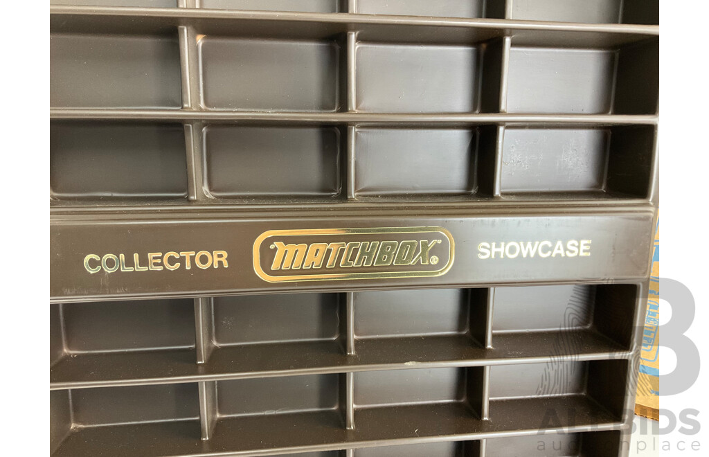 Vintage Matchbox Collector Show Case with Original Box