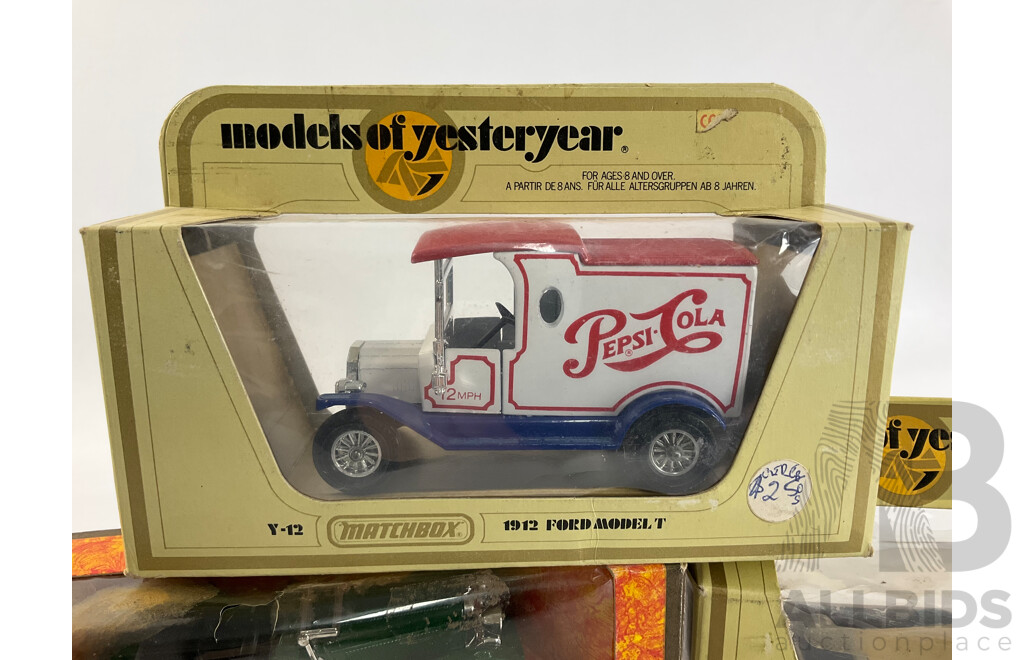 Five Vintage Matchbox Models of Yesteryear Vehicles Including1930 Packard, 1936 Jaguar, 1937 Cord, 1912 Model T