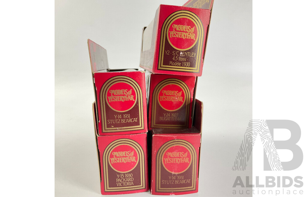 Five Vintage Matchbox Models of Yesteryear Vehicles Including 1927 Bugatti, 1931 Stutz, 1930 Bentley, 1930 Packard