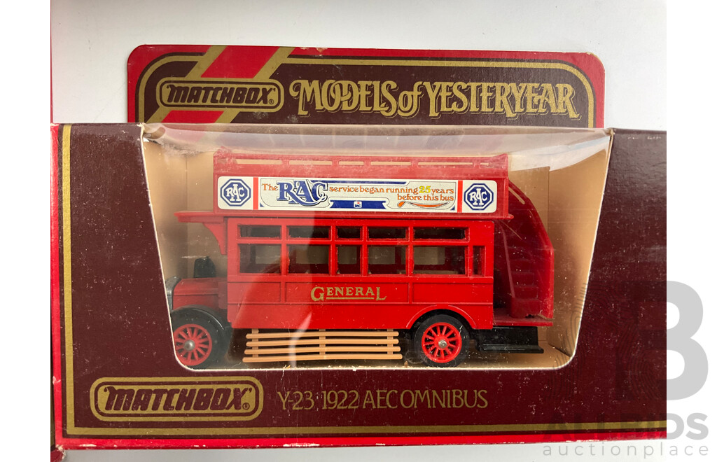 Seven Vintage Matchbox Models of Yesteryear Vehicles Including Limited Edition Gift Set, 1930 Packard, 1922 AEC Omnibus, 1920 Rolls Royce Fire Engine