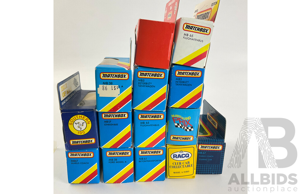 Fourteen Matchbox Australian Collectors Models/Special Collector's Models Including Isle of Man, Amoco Pepsi Cola The Australian Trucks, Stork SB, City Line Tourist, Voyager, Alitlia Around London Tour Bus Buses,