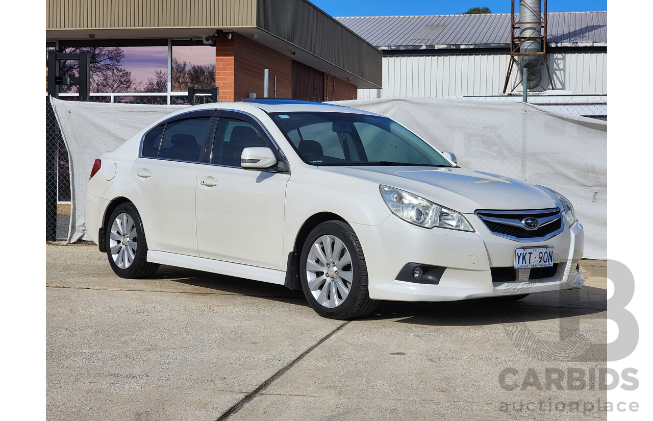 9/2009 Subaru Liberty 3.6R Premium (sat) MY10 4d Sedan White 3.6L