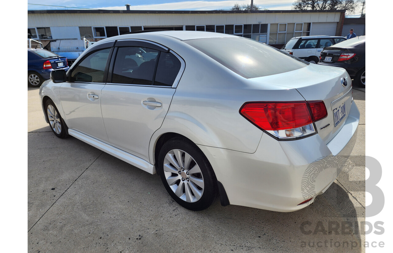 9/2009 Subaru Liberty 3.6R Premium (sat) MY10 4d Sedan White 3.6L