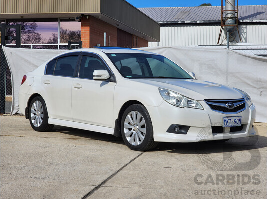 9/2009 Subaru Liberty 3.6R Premium (sat) MY10 4d Sedan White 3.6L