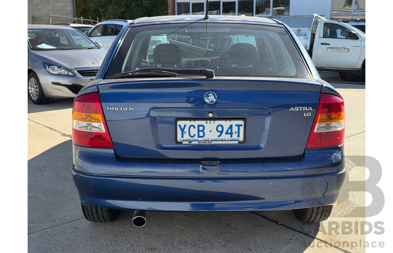 5/2002 Holden Astra Equipe TS 5d Hatchback Blue 1.8L