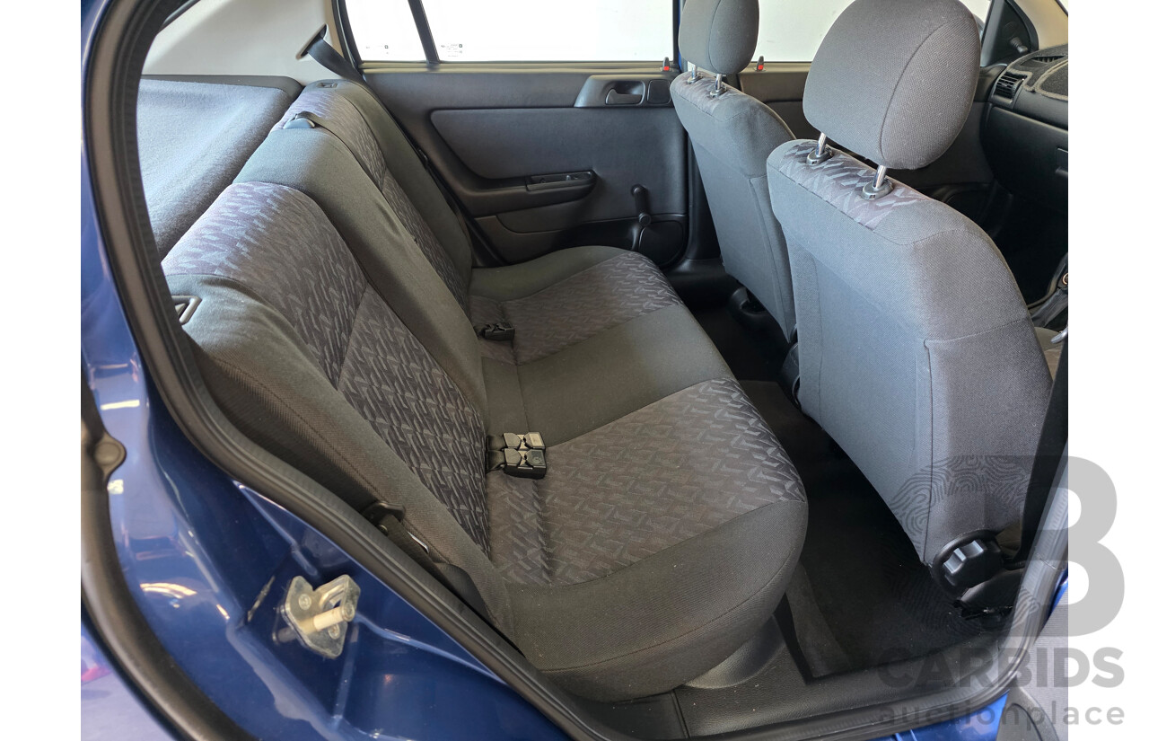 5/2002 Holden Astra Equipe TS 5d Hatchback Blue 1.8L