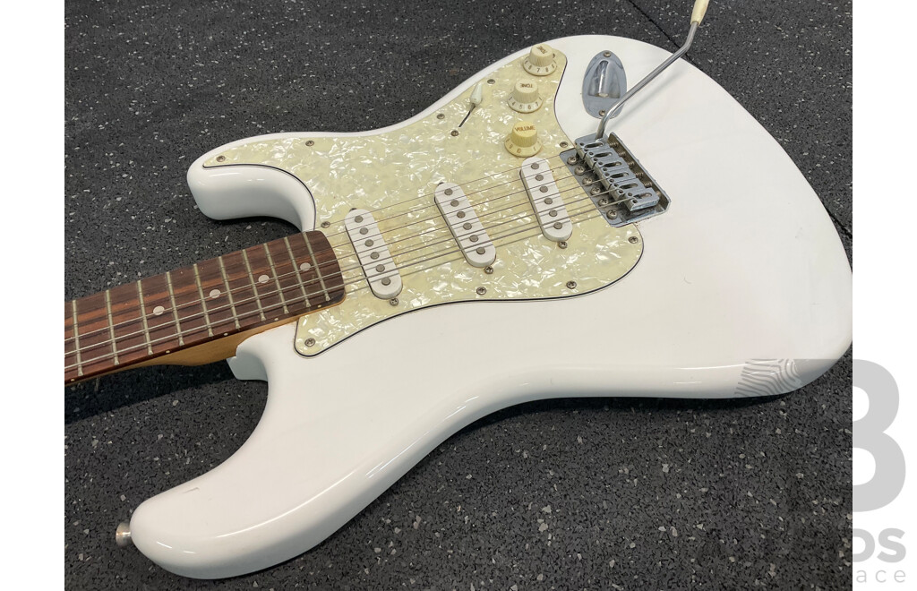 SQUIER by Fender Strat Electric Guitar in White Pearl