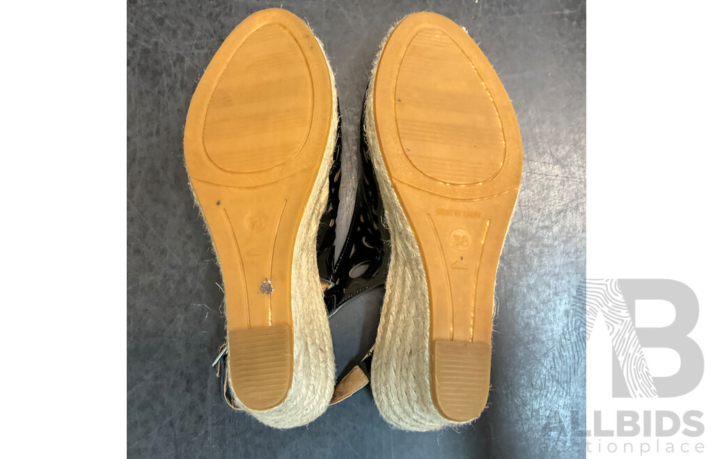Assorted Women's Open Toe Shoes Included Supersoft, Portland and More - Size 38/39/8 - Lot of 5
