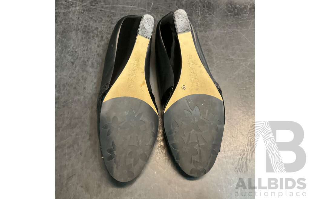 Assorted Women's Open Toe Shoes Included Supersoft, Portland and More - Size 38/39/8 - Lot of 5