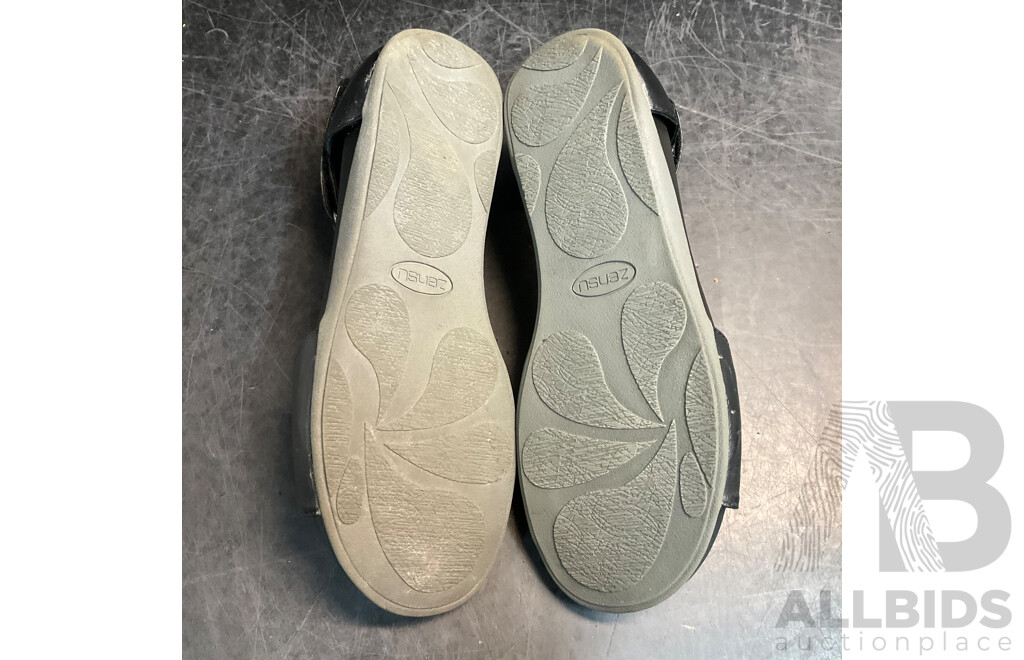 Assorted Women's Open Toe Shoes & Loafers Included , Portland and More - Size 38/39/9/8c/6 - Lot of 5
