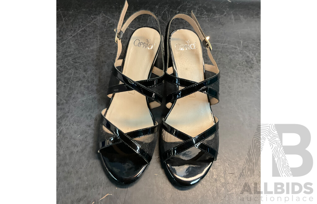 Assorted Women's Open Toe Shoes & Loafers Included , Portland and More - Size 38/39/9/8c/6 - Lot of 5