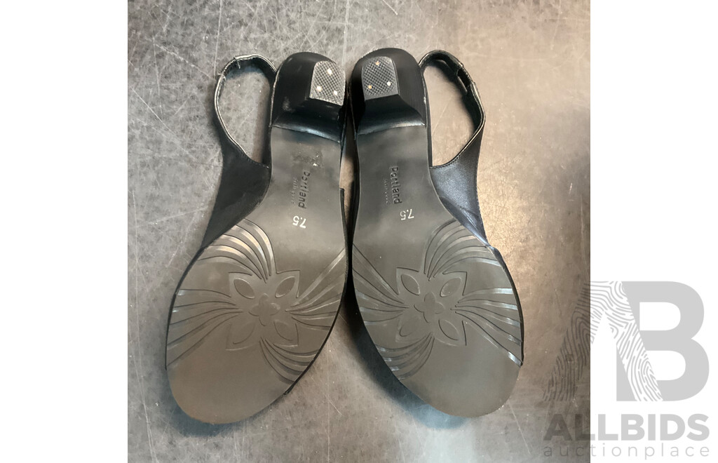Assorted Women's Shoes  - Size 7 1/2/ 39/8C/ 7 - Lot of 6