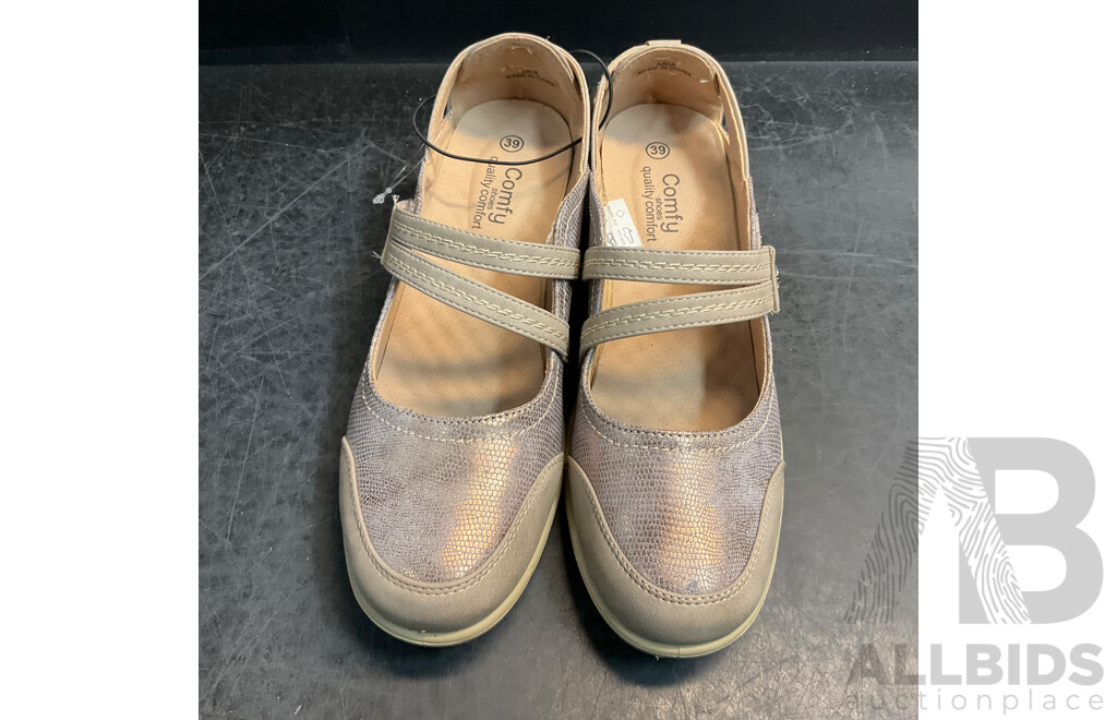 Assorted Women's Open Toes Shoes & Loafers - Size 39/9 - Lot of 6