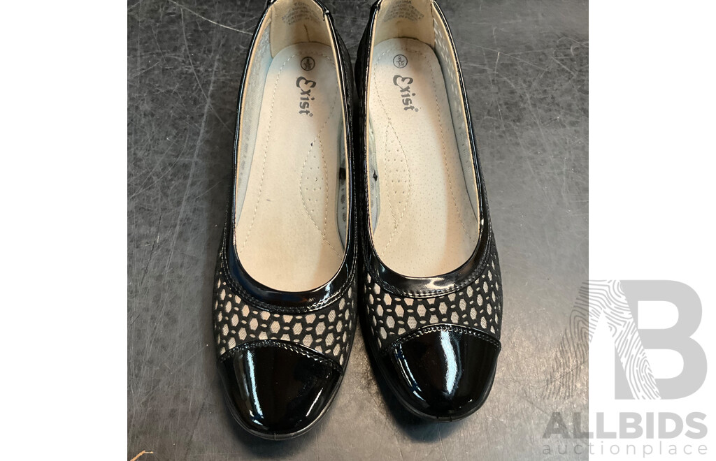 Assorted Women's Open Toes Shoes & Loafers - Size 39/9 - Lot of 6