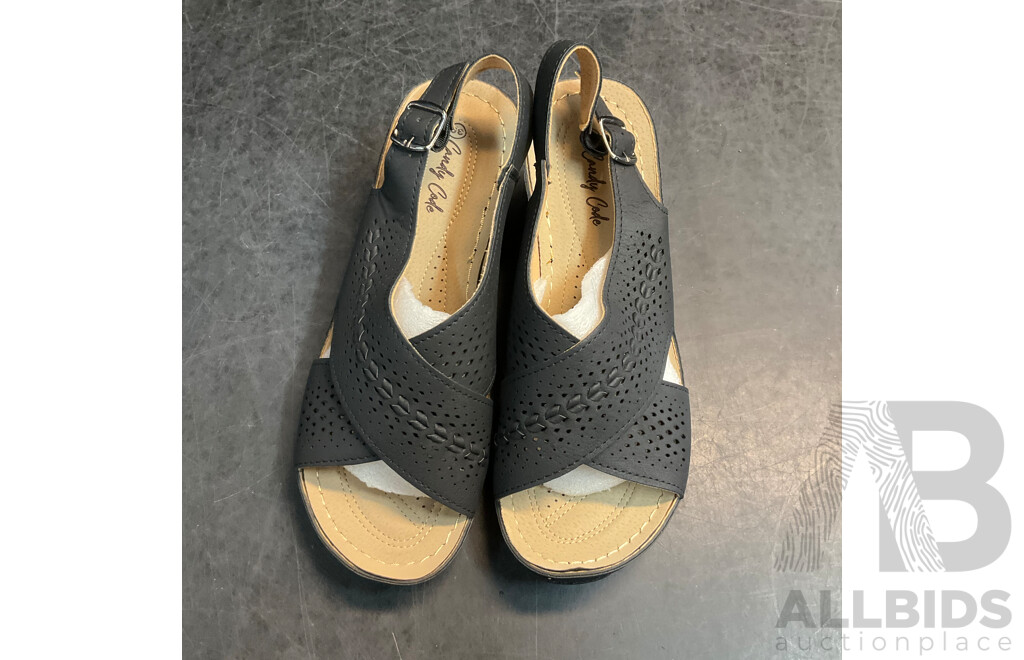 Assorted Women's Open Toes Shoes & Loafers - Size 39/9 - Lot of 6