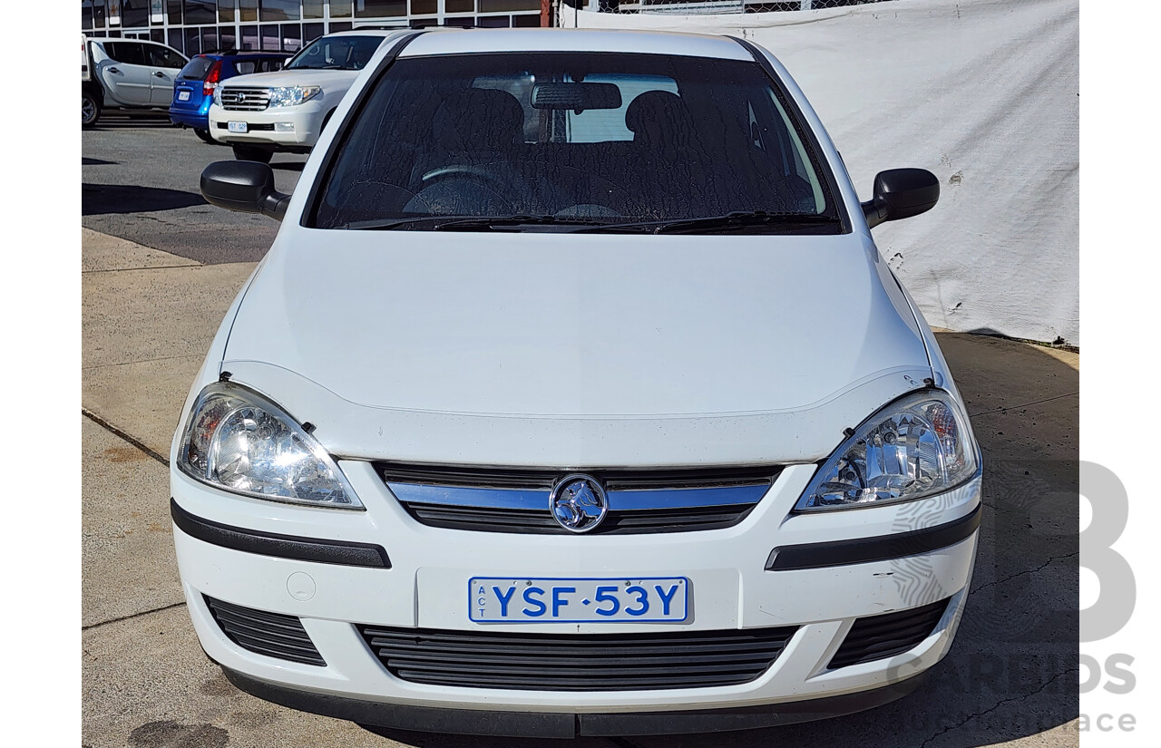4/2005 Holden Barina  XC (MY04.5) 3d Hatchback White 1.4L