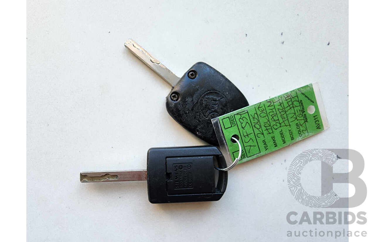 4/2005 Holden Barina  XC (MY04.5) 3d Hatchback White 1.4L