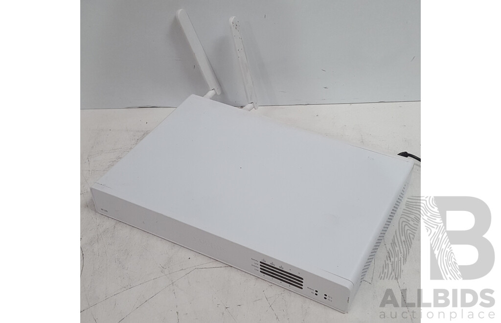 Sophos XG-125 Network Security/Firewall Appliance w/ Power Supply