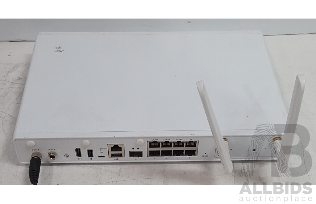 Sophos XG-125 Network Security/Firewall Appliance w/ Power Supply