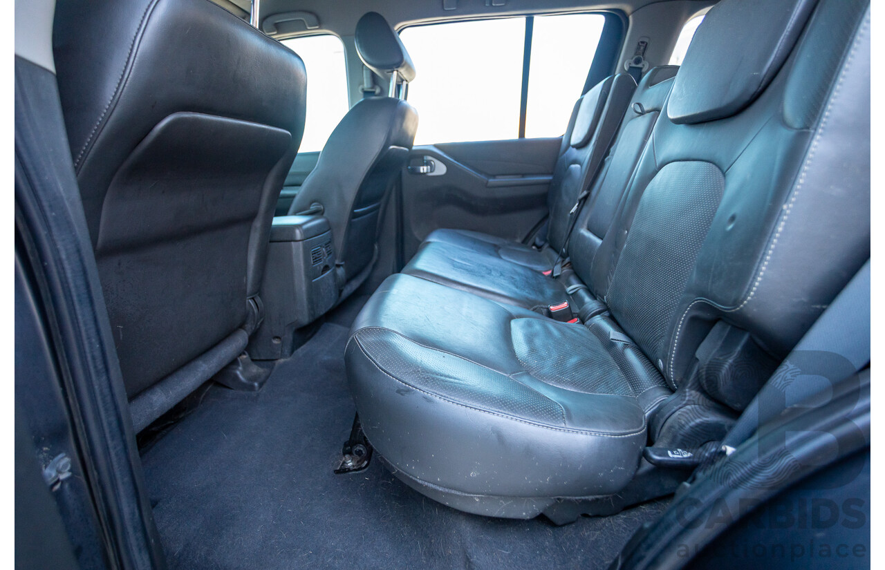 11/2010 Nissan Pathfinder ST-L (4x4) R51 SERIES 4 4d Wagon Grey Turbo Diesel 2.5L - 7 seats