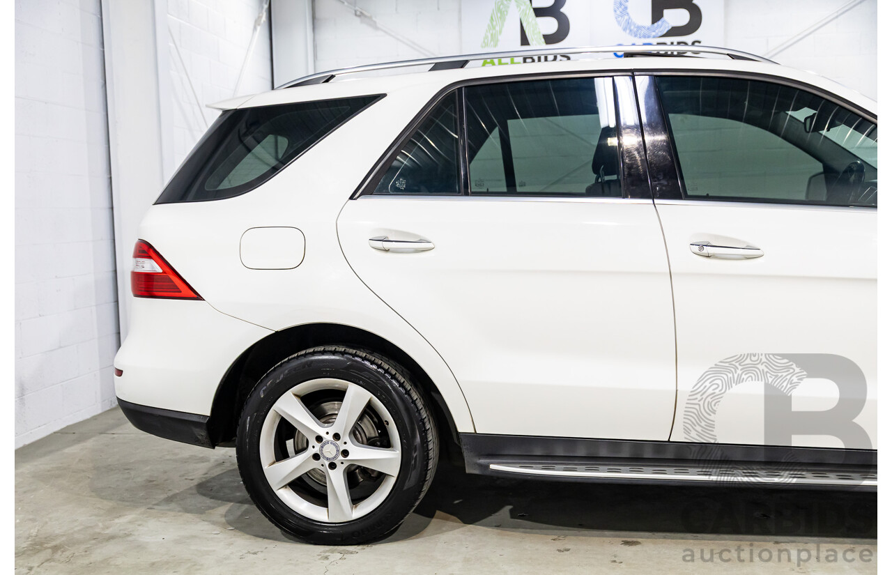 11/2014 Mercedes-Benz ML250 CDI Bluetec (4x4) 166 4d Wagon Polar White Turbo Diesel 2.1L