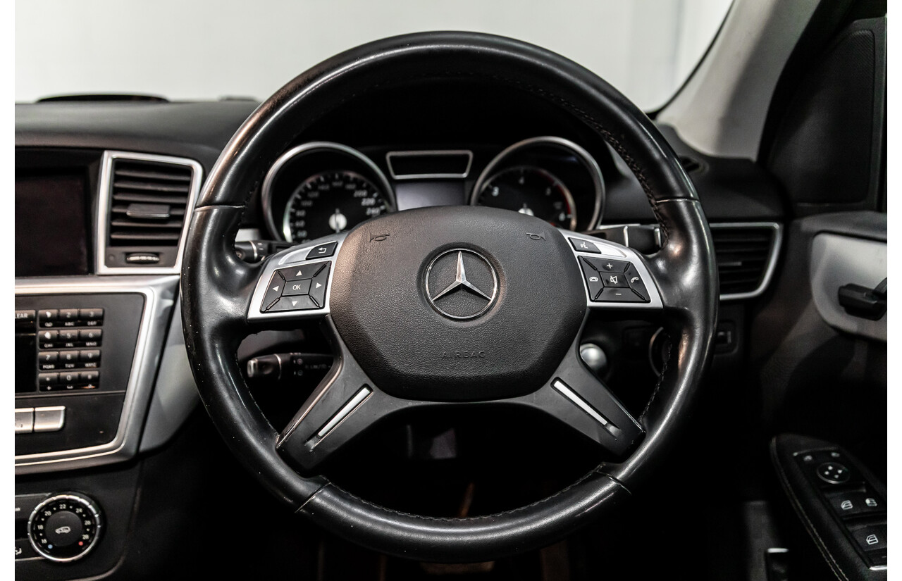 11/2014 Mercedes-Benz ML250 CDI Bluetec (4x4) 166 4d Wagon Polar White Turbo Diesel 2.1L