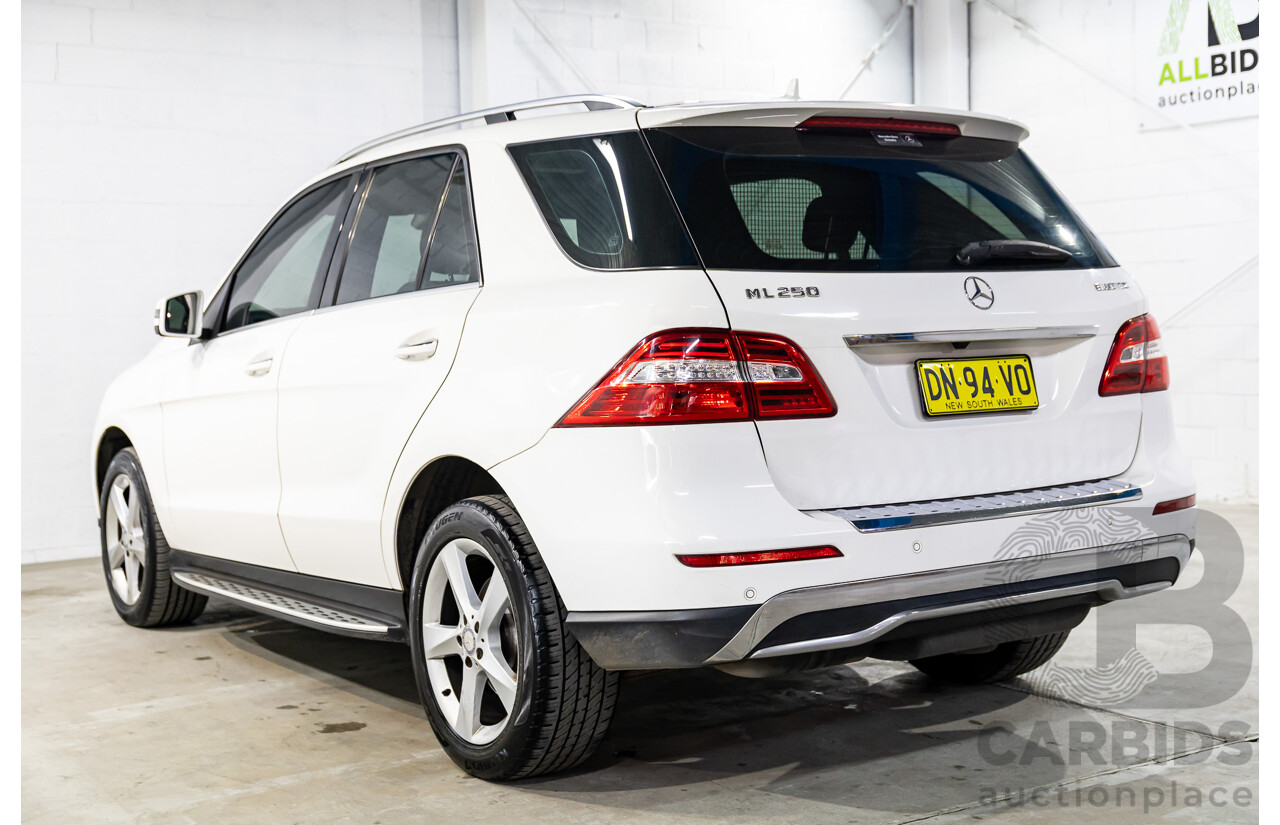 11/2014 Mercedes-Benz ML250 CDI Bluetec (4x4) 166 4d Wagon Polar White Turbo Diesel 2.1L