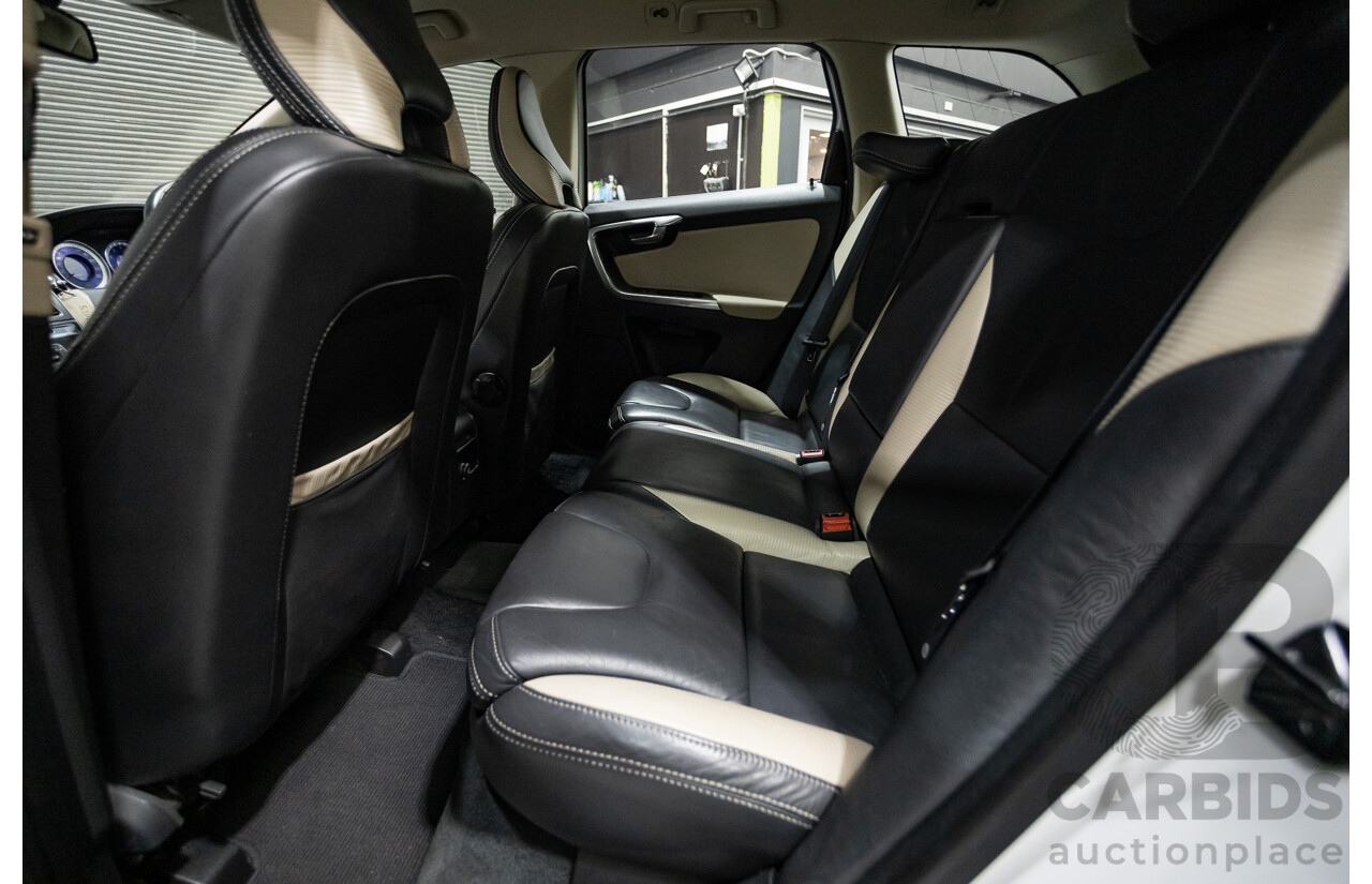 7/2013 Volvo XC60 T6 R-Design (AWD) DZ MY12 4d Wagon White Turbo 3.0L