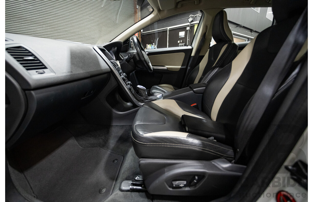 7/2013 Volvo XC60 T6 R-Design (AWD) DZ MY12 4d Wagon White Turbo 3.0L