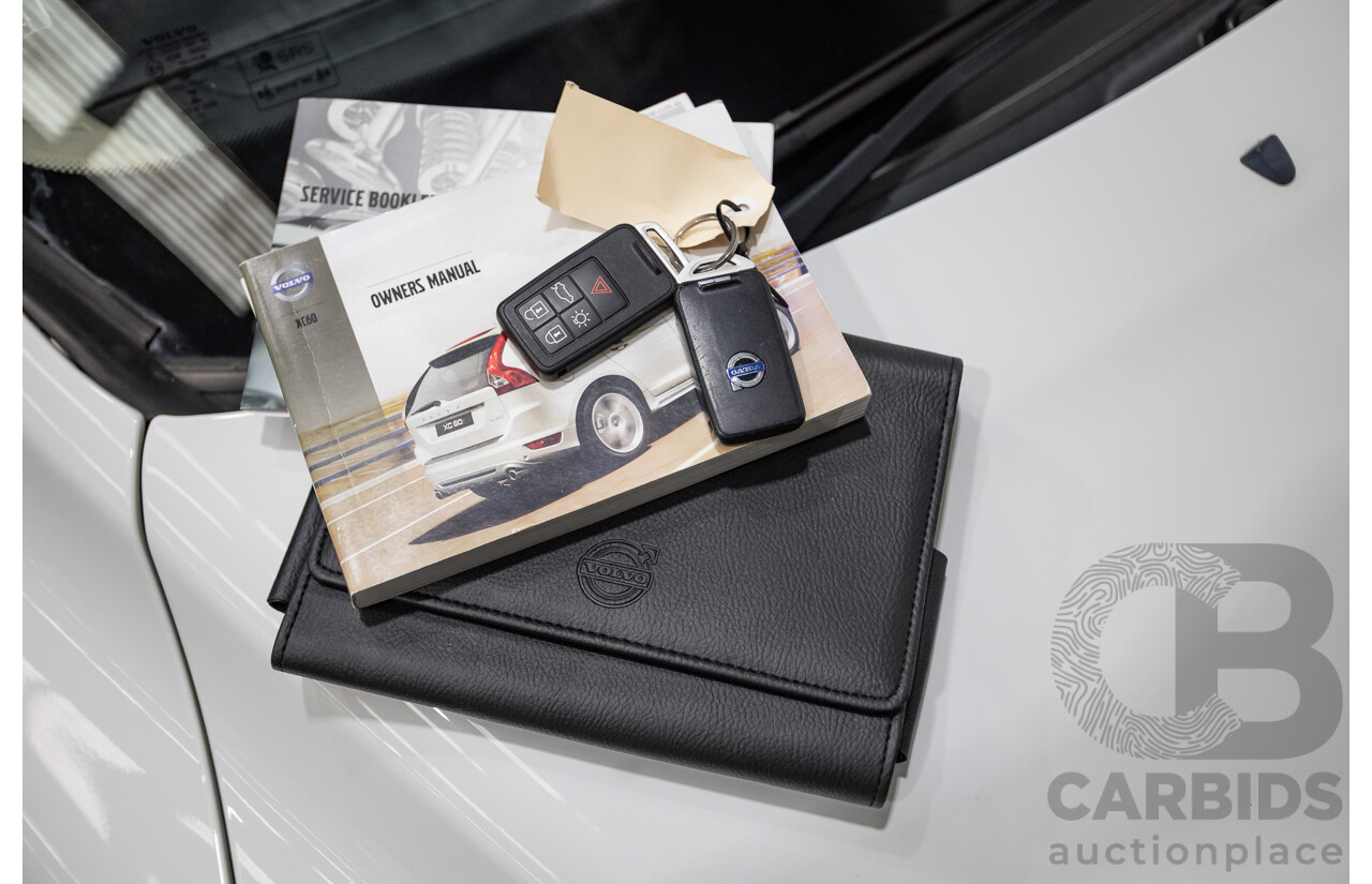 7/2013 Volvo XC60 T6 R-Design (AWD) DZ MY12 4d Wagon White Turbo 3.0L