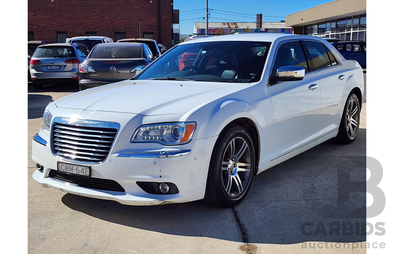 2/2013 Chrysler 300 C MY12 4d Sedan White 3.6L