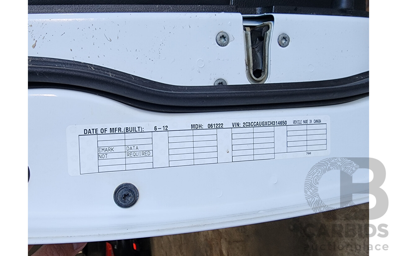 2/2013 Chrysler 300 C MY12 4d Sedan White 3.6L