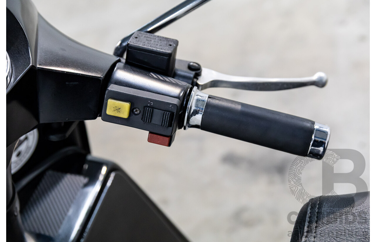 02/2012 LML 150cc STAR 4 RWD Scooter Jet Black 150cc